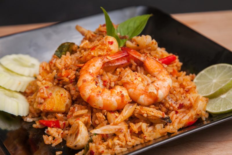 Cara Memasak Nasi Goreng Seafood yang Nikmat dan Bergizi - Radarnesia