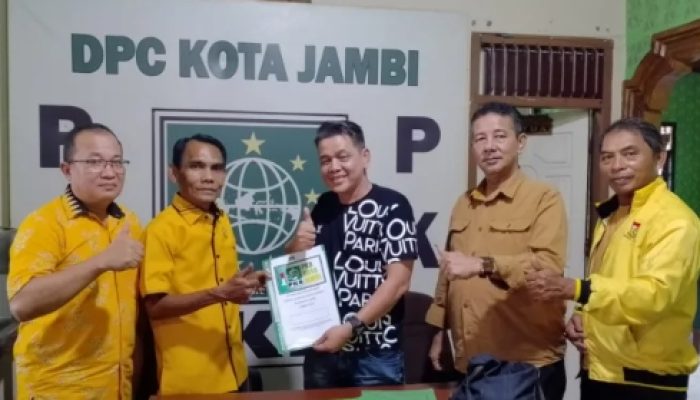 Perluas Koalisi Menuju Pilwako Jambi, Budi Setiawan Daftar Ke PKB