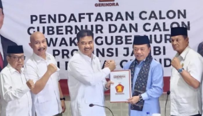 Al Haris Kembalikan Formulir Penjaringan Cagub Ke Gerindra