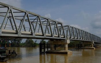 puluhan tahun menunggu pembangunan