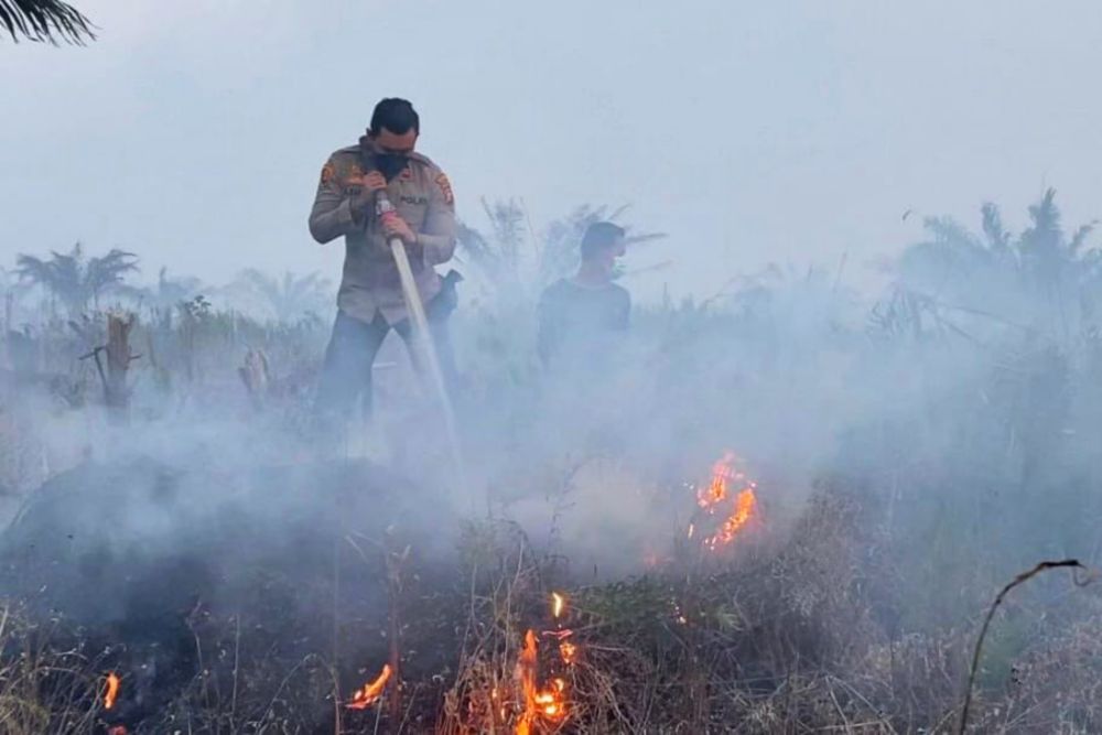 siaga karhutla di riau 17 ribu per