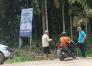 Oknum Lurah Pasang Baliho Paslon, Warga Desak Bawaslu Usut Tuntas