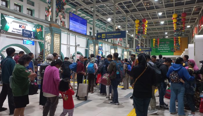 Angkutan Natal Lancar, Ini Kata Penumpang Kereta di Stasiun KA Pasar Senen