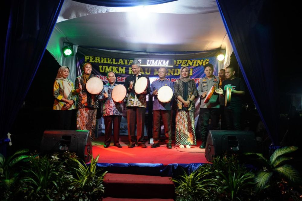 rumah baru bagi pedagang kaki lima