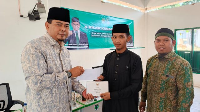 Anggota MPR RI Elpisina Gelar Sosialisasi 4 Pilar di Ponpes Qur'an Para Sahabat 1