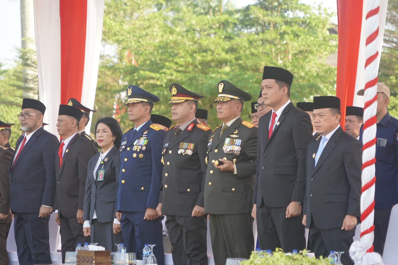 DANREM 042/GAPU HADIRI UPACARA HARI BHAYANGKARA KE-79 TAHUN 2025 DI KANTOR GUBERNUR JAMBI