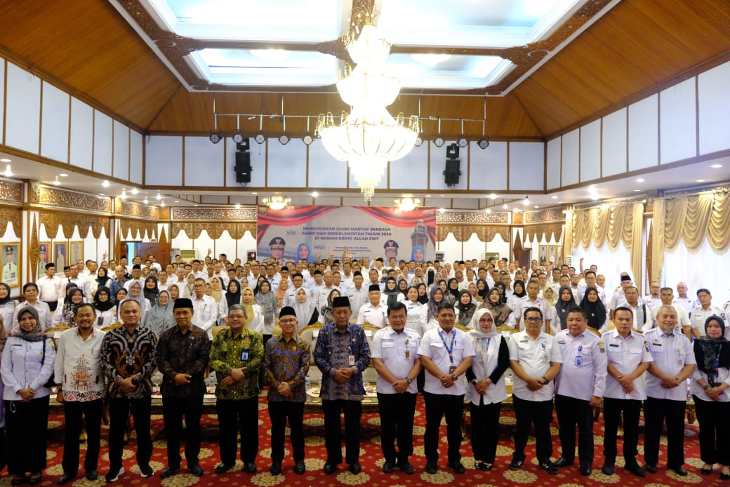 Dialog Bersama Wamen Pendidikan Dasar dan Menengah, Wagub Sani Nyatakan Dukung Asta Cita Presiden Dalam Penguatan Pendidikan