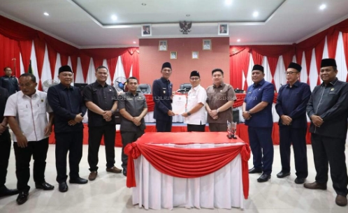 Paripurna DPRD sahkan 5 Reperda di Hadiri Wakil Bupati Musi Rawas Utara