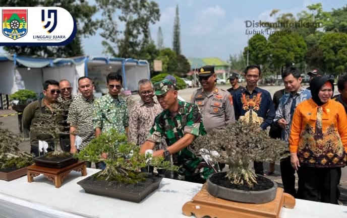 Wakil Wali Kota Hadiri Kegiatan Kontes Bonsai Lokal Lubuk Linggau 2025