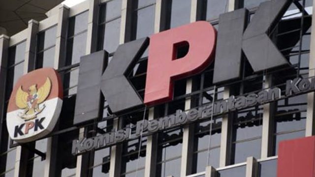 KPK Dalami Dugaan Ridwan Kamil Beli Mercy Ilham Habibie dari Hasil Korupsi