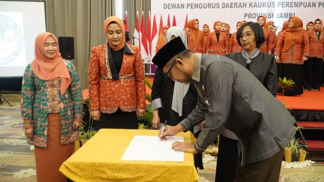 Sekda Sudirman Hadiri Pelantikan KPPI 2024-2029,Dorong Politik Inklusif