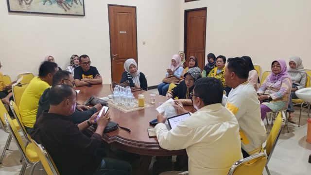 Partai Golkar Jambi Fokus Solidaritas Bersama Rakyat Sambut HUT ke-61, Bagikan Sembako dan Pasar Murah