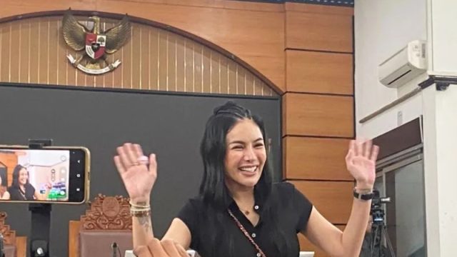Nikita Mirzani Divonis Empat Tahun Penjara Dan Denda Rp1 Miliar