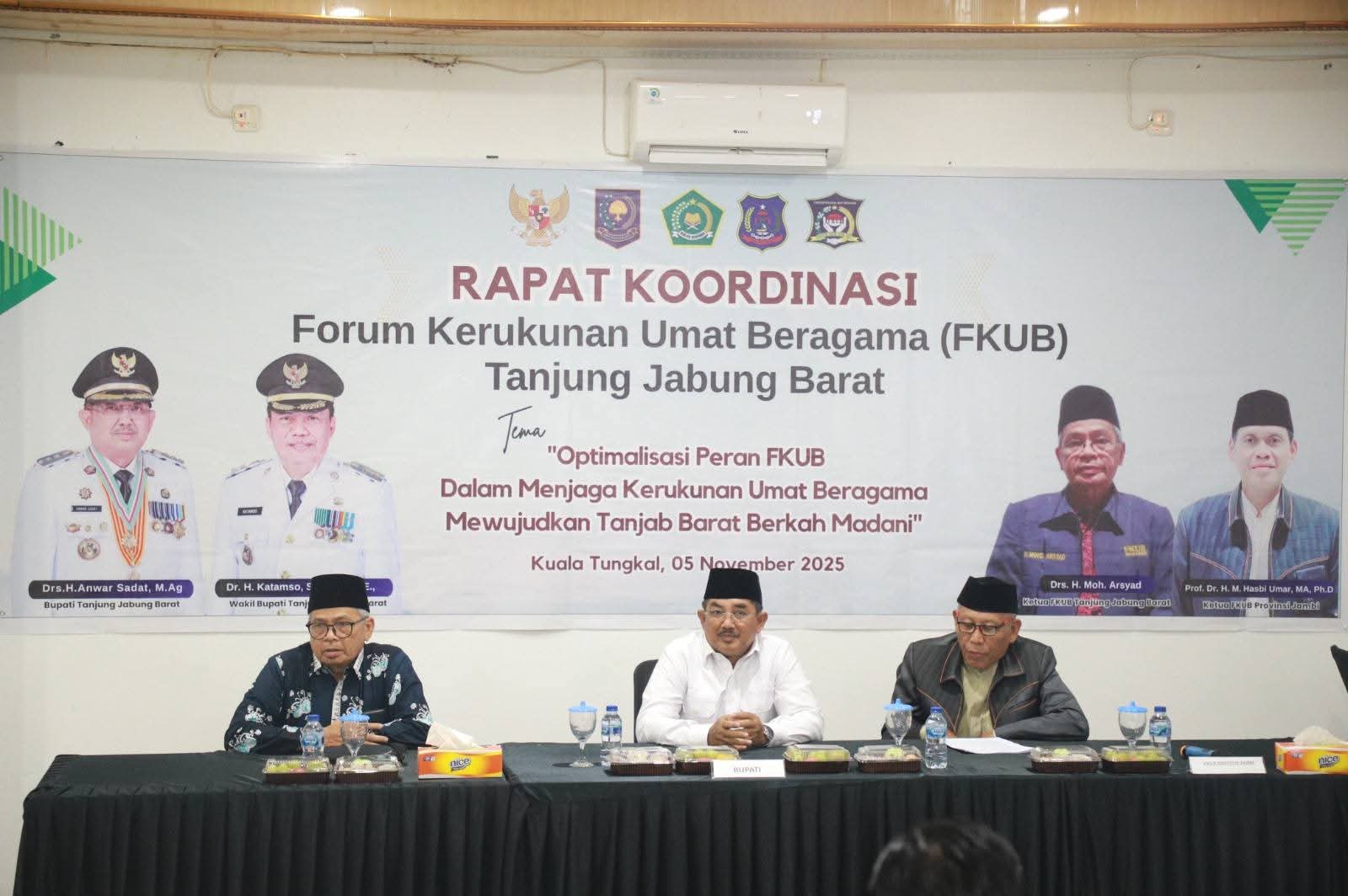 Bupati Anwar Sadat Buka Rakor FKUB Tanjab Barat Dorong Penguatan Kerukunan Umat Beragama