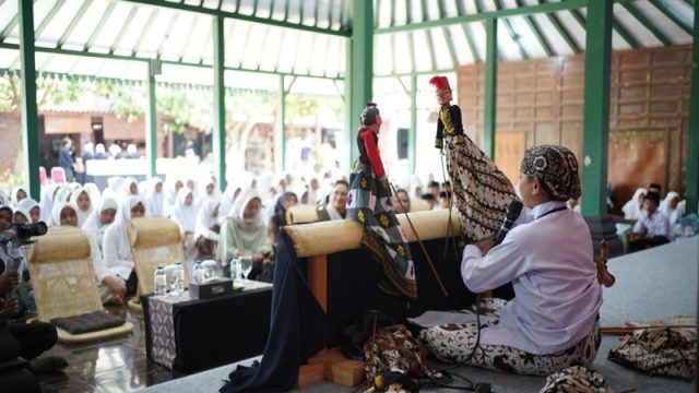 Kemkomdigi Ajak Santri Jadi Sahabat Tunas Penjaga Ruang Digital Ramah Anak