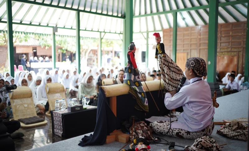 Kemkomdigi Ajak Santri Jadi Sahabat Tunas Penjaga Ruang Digital Ramah Anak