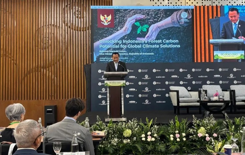 Wamenhut: RI Terus Kembangkan Potensi Karbon Di Sektor Kehutanan