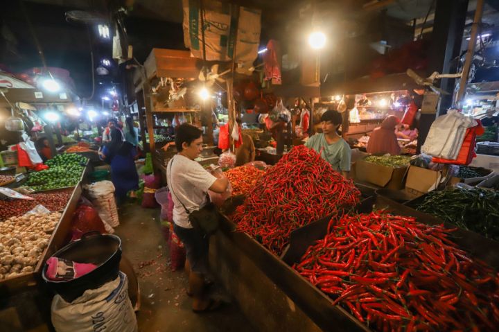 Cabai Rawit dan Telur Ayam Turun, Cek Harga Pangan Hari Ini