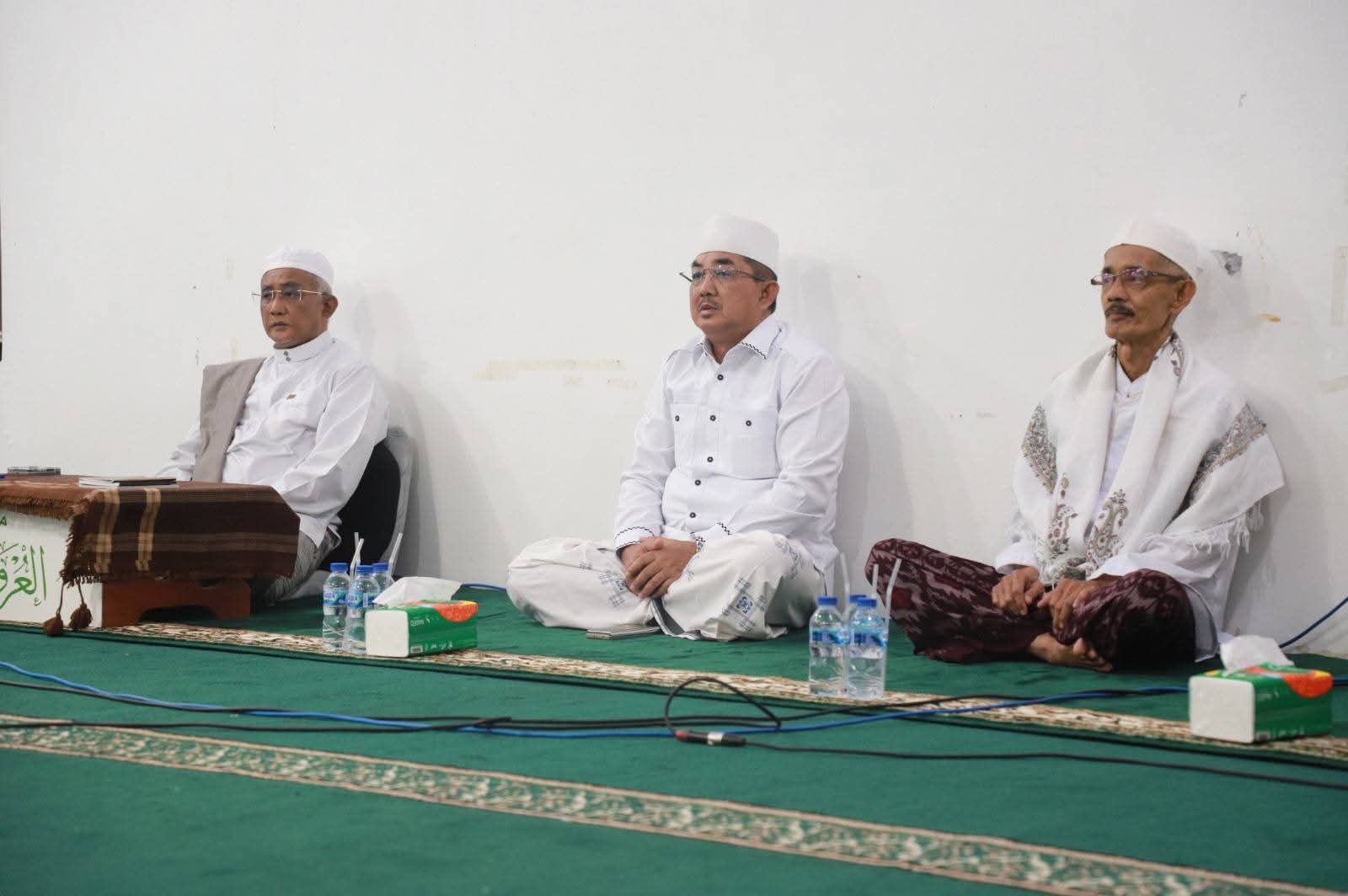Bupati Tanjab Barat Hadiri Haul Hj. Siti Fatimah di Ponpes Al-Baqiyatush Shalihat Kuala Tungkal
