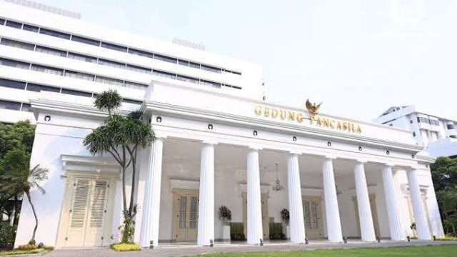 Politik Bebas Aktif Mudahkan Indonesia Jalin Dialog dengan Rusia dan AS
