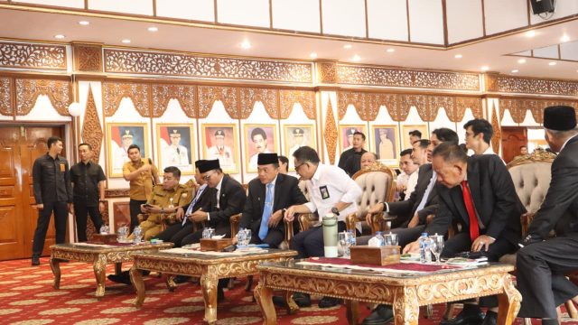Gubernur Al Haris: Program IJD Bukti Komitmen Membangun Infrastruktur Guna Tingkatkan Konektivitas Antar Wilayah