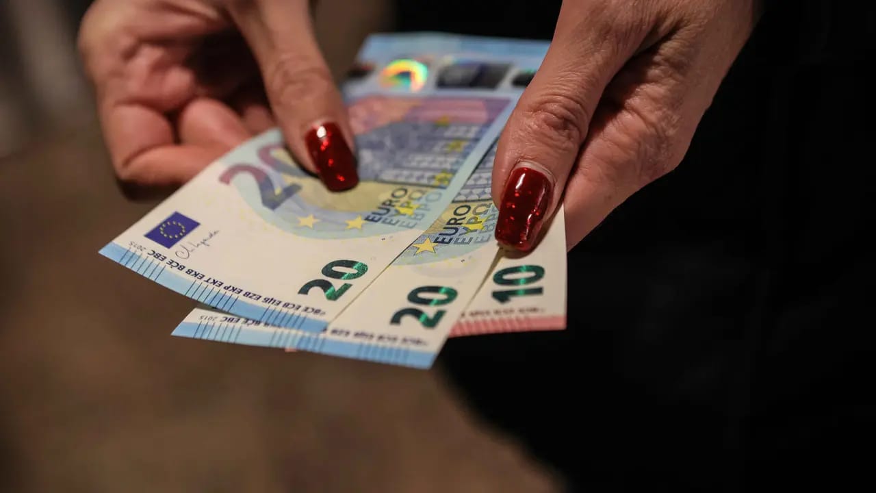 Euro Digital Meluncur 2029, Uji Coba Mulai 2027