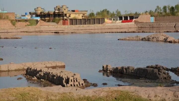 Banjir Bandang di Afghanistan Tewaskan 20 Orang, Lebih dari 100 Hilang