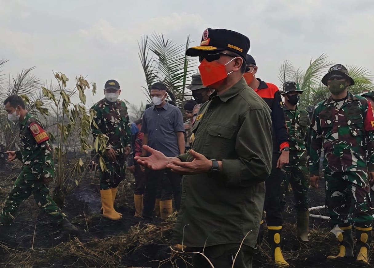 Gubernur Al Haris Serukan Salat Istisqa di Tengah Karhutla Jambi: “Mohon Allah Turunkan Hujan di Bumi Jambi”