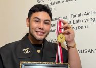 Ivan Gunawan Raih Rekor MURI Lewat Nusanova 2.0 “Sekar Jagat”