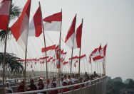 Gubernur Al Haris Gelar "Gebyar Mahardika Untukmu Negeriku" Pasang 10.000 Bendera Merah Putih di Sepanjang Jembatan Gentala Arasy dan Tempat lainnya
