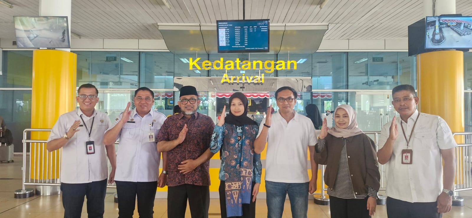 Sekda Sudirman Sambut Purna Paskibraka Nasional: Jadi Kebanggaan, Nindya Eltsani Bawa Nama Jambi ke Tingkat Nasional