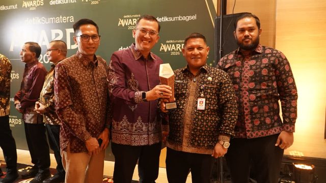 Pro Jambi Cerdas Raih Pengakuan di detikSumatera Awards 2026, Gubernur Al Haris Komitmen Perkuat Akses Pendidikan