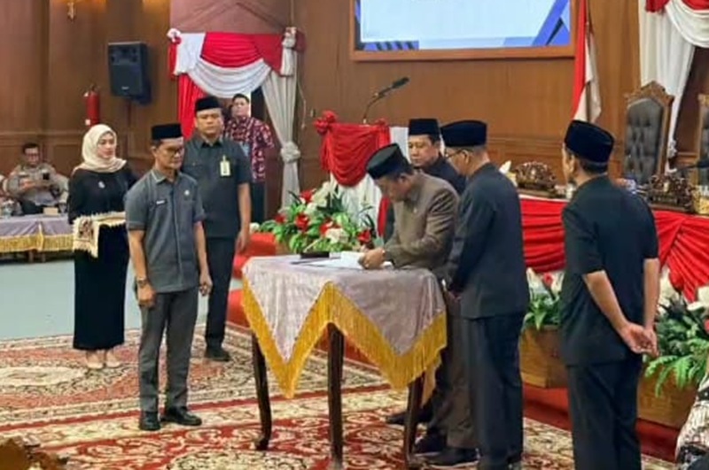 Perubahan APBD Muaro Jambi 2026 Mulai Disorot, Fraksi-Fraksi Sampaikan Pandangan di Paripurna