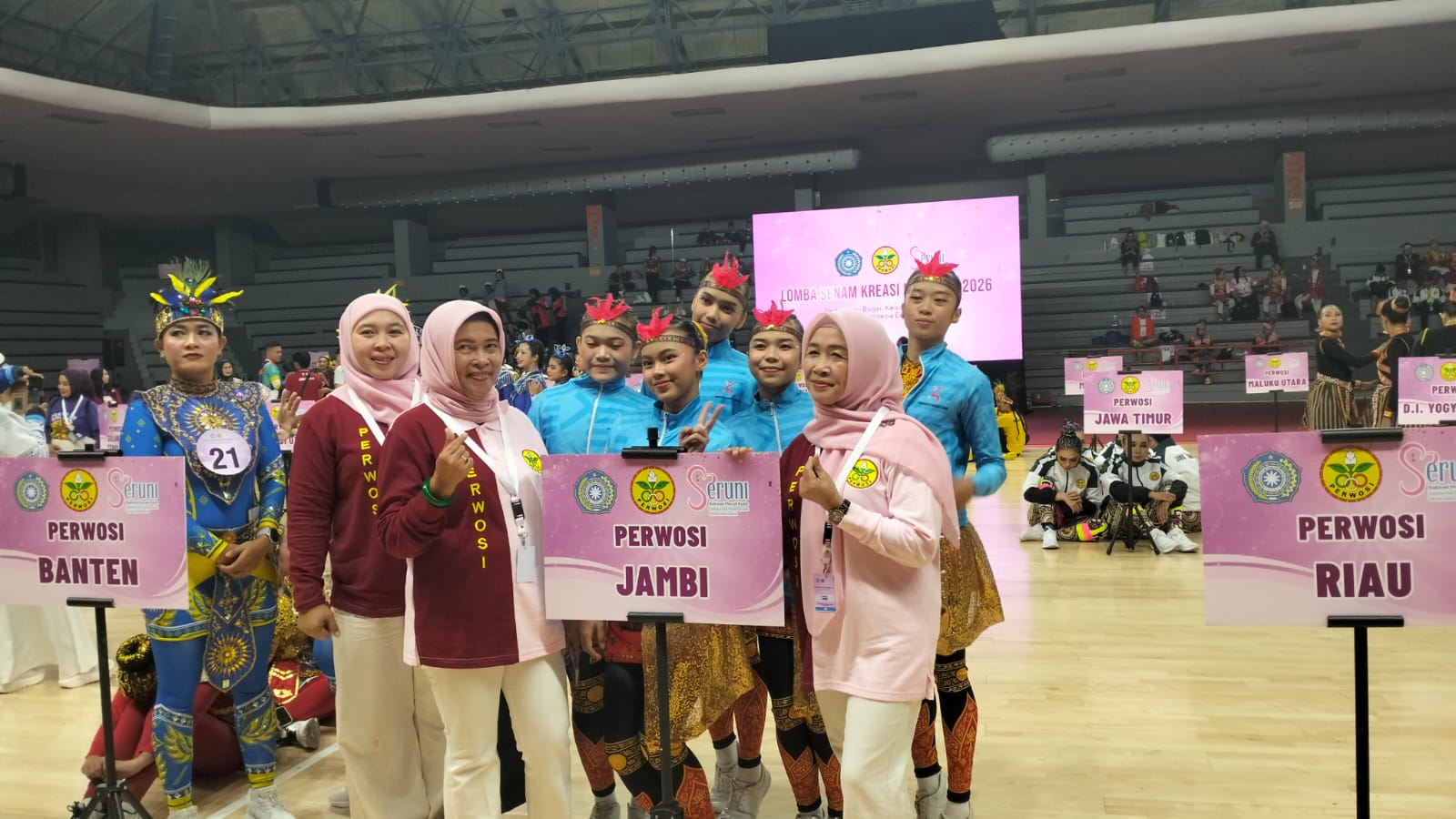 PERWOSI Jambi Pertahankan Gelar Juara Nasional Senam Kreasi 2026