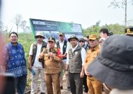 Dampingi Menhut Raja Juli, Al Haris Tinjau Konservasi Gajah dan Hutan Desa di Jambi