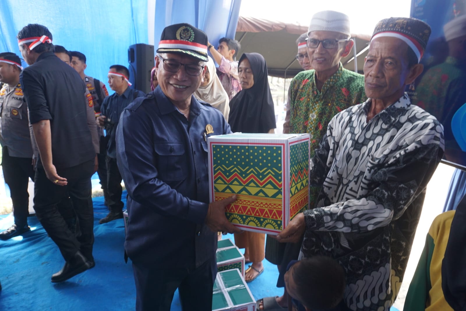 Ketua DPRD Muaro Jambi Aidi Hatta Apresiasi Polri Renovasi Jembatan Merah Putih Presisi