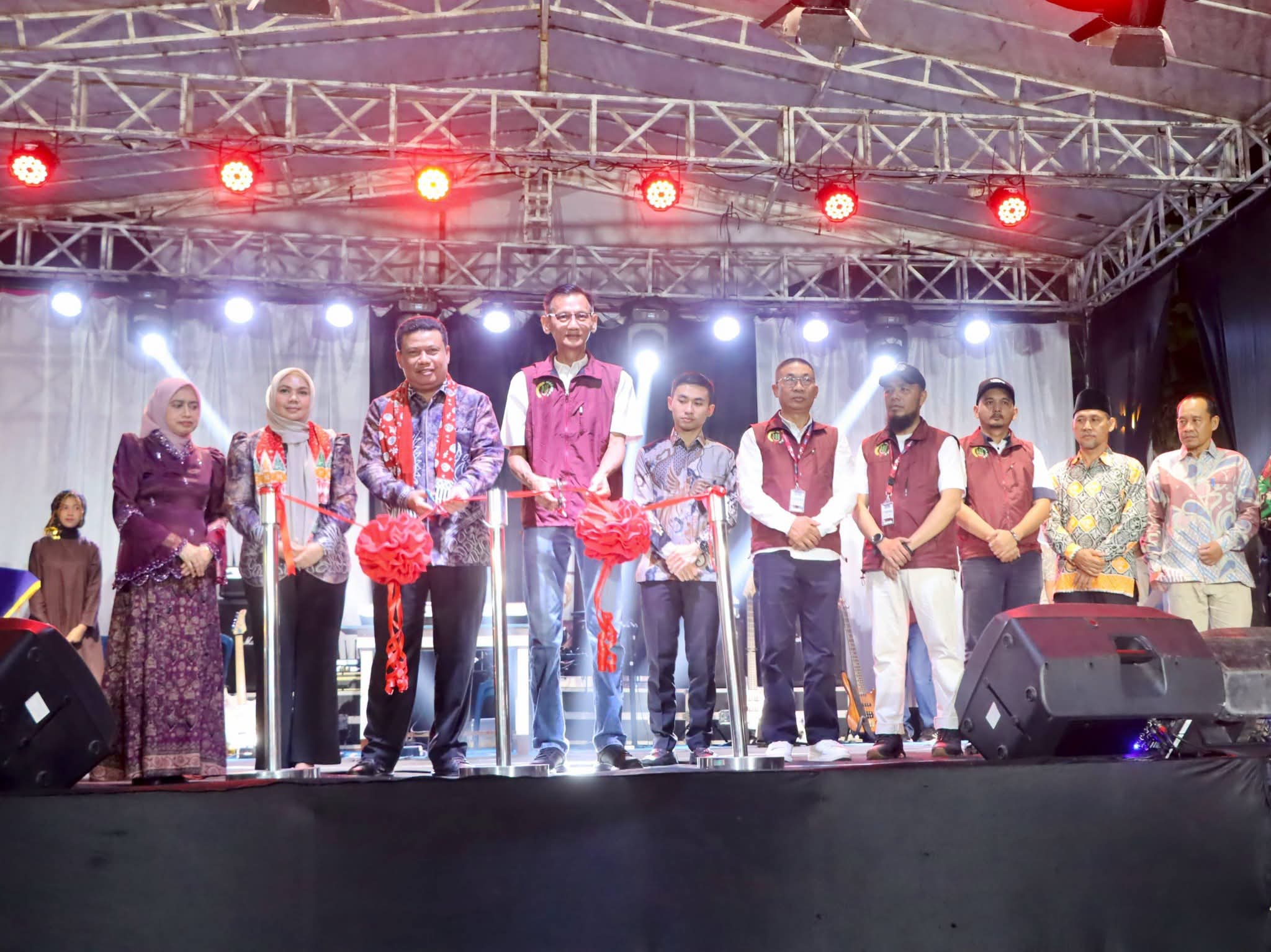 Buka Lontar Fair 2026, Wabup Tanjab Barat Katamso Apresiasi Sinergi PT LPPPI Dorong Ekonomi Daerah