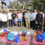 Serahkan Bantuan Bencana Angin Puting Beliung dan Musibah Kebakaran, Bupati Anwar Sadat Ingatkan Waspada Kelistrikan di Musim Kemarau