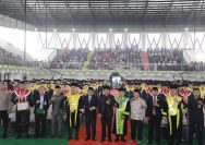 Bupati Anwar Sadat Hadiri Wisuda ke-XXII UNIS An-Nadwah, Dorong Pembukaan Prodi Kelautan dan Perikanan