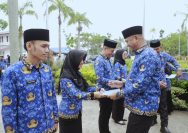 Pimpin Apel Pagi, Sekda Hermansyah Ingatkan PPPK Paruh Waktu: Tahun 2027 Minimal Berpredikat Baik