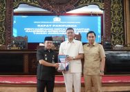 Sampaikan Nota Keuangan RAPBD 2027, Pesan Gubernur Al Haris ke OPD: Fokus, Efektif, Efisien dan Berdampak
