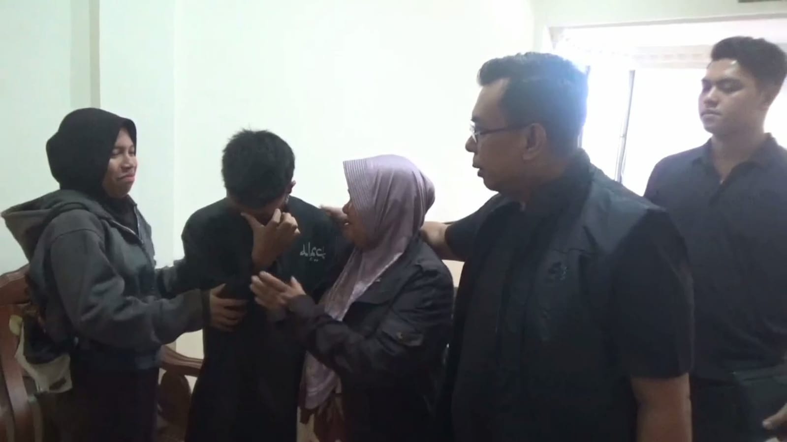 Pengacara Korban Penganiayaan Minta Kapolda Jambi Menangkap Terduga Pelaku Guru Pesantren