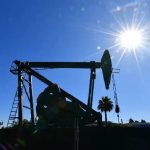 Harga Minyak WTI Melonjak 3 Persen ke US$97,97 per Barel, Serangan Kapal di Selat Hormuz Picu Kekhawatiran Pasokan