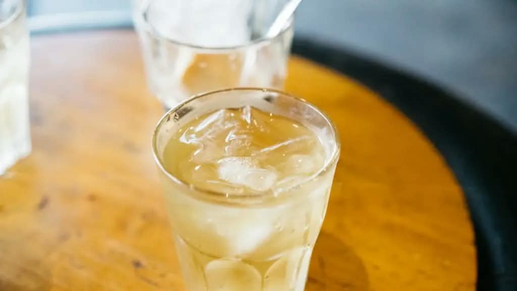 Benarkah Minum Es Saat Musim Hujan Bisa Menyebabkan Flu dan Batuk? Ini Penjelasan Dokter